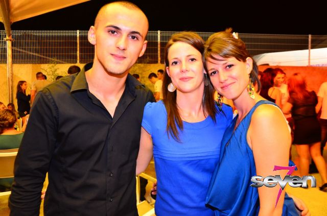 Cliquer pour voir l'image en taille réelle