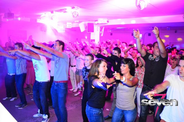 Cliquer pour voir l'image en taille réelle