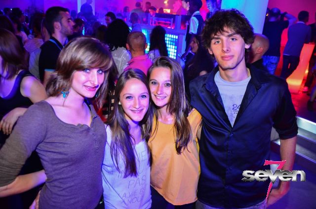 Cliquer pour voir l'image en taille réelle