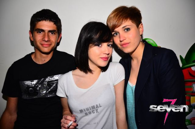 Cliquer pour voir l'image en taille réelle