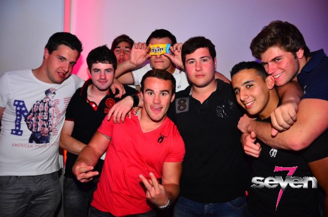 Cliquer pour voir l'image en taille réelle