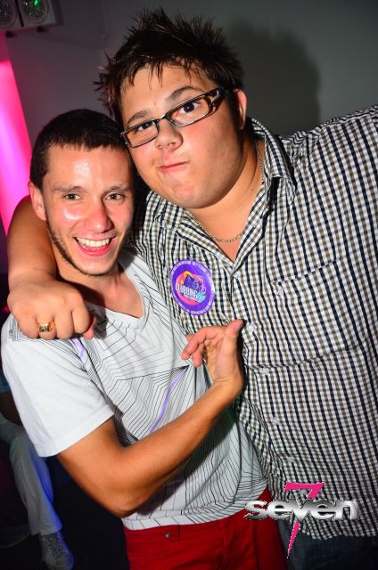 Cliquer pour voir l'image en taille réelle