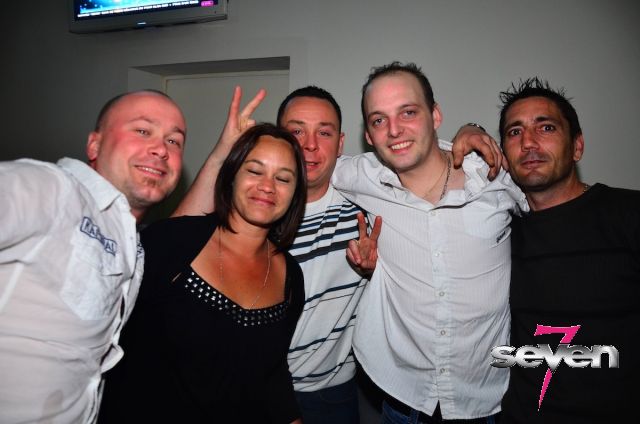 Cliquer pour voir l'image en taille réelle