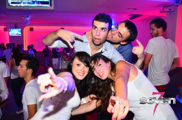 Cliquer pour voir l'image en taille réelle