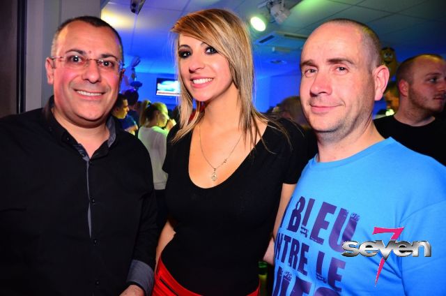 Cliquer pour voir l'image en taille réelle