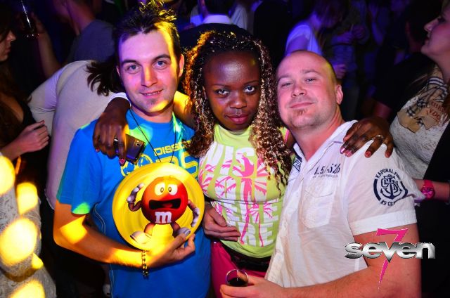 Cliquer pour voir l'image en taille réelle