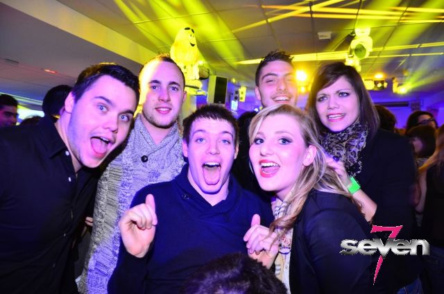 Cliquer pour voir l'image en taille réelle