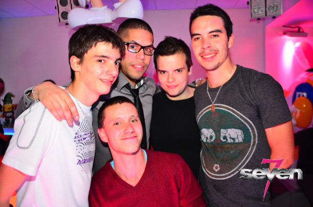 Cliquer pour voir l'image en taille réelle