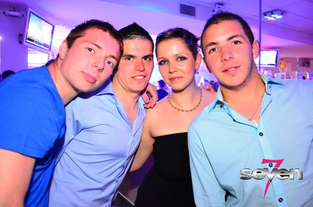 Cliquer pour voir l'image en taille réelle