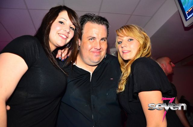 Cliquer pour voir l'image en taille réelle