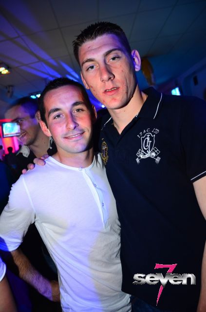 Cliquer pour voir l'image en taille réelle