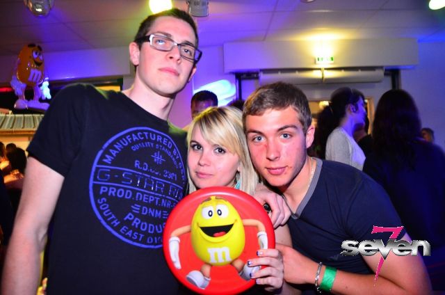 Cliquer pour voir l'image en taille réelle