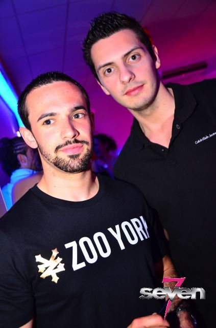 Cliquer pour voir l'image en taille réelle