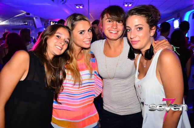 Cliquer pour voir l'image en taille réelle