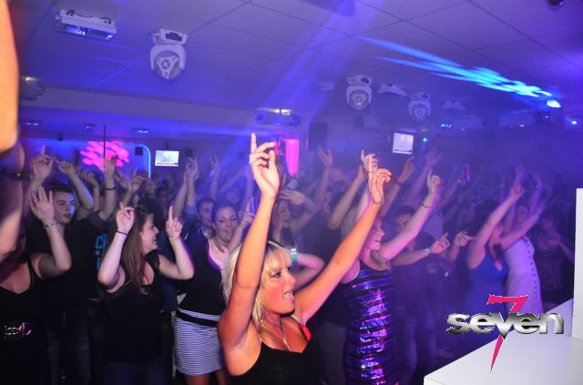 Cliquer pour voir l'image en taille réelle