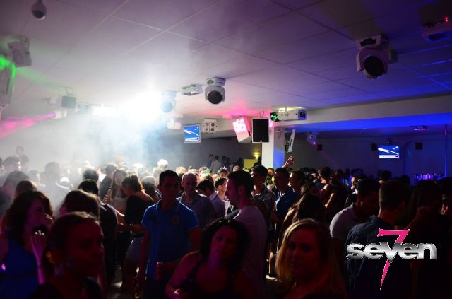 Cliquer pour voir l'image en taille réelle