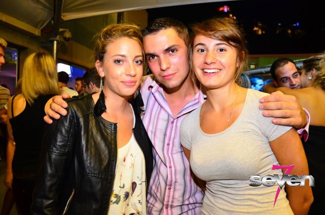 Cliquer pour voir l'image en taille réelle