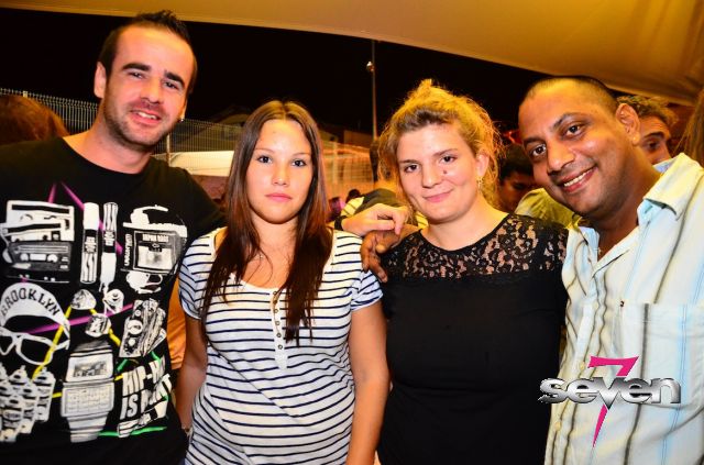 Cliquer pour voir l'image en taille réelle