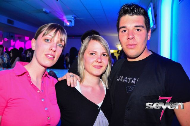 Cliquer pour voir l'image en taille réelle