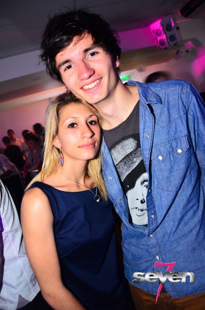 Cliquer pour voir l'image en taille réelle