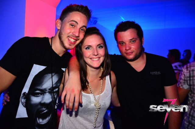 Cliquer pour voir l'image en taille réelle