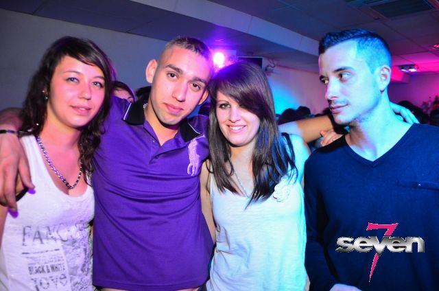 Cliquer pour voir l'image en taille réelle