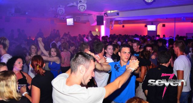 Cliquer pour voir l'image en taille réelle