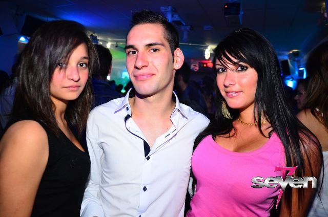 Cliquer pour voir l'image en taille réelle