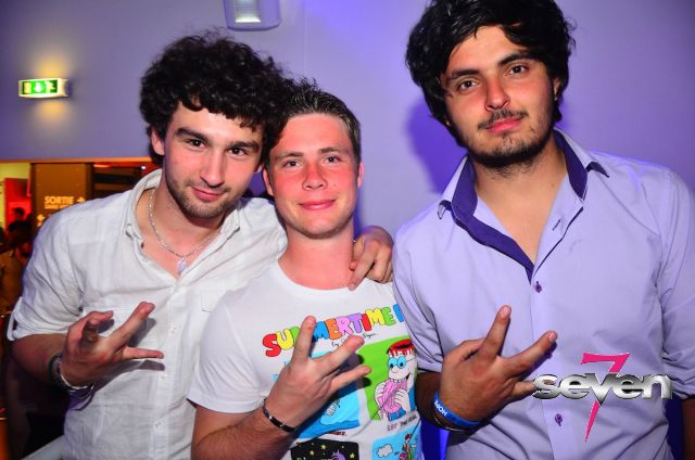 Cliquer pour voir l'image en taille réelle