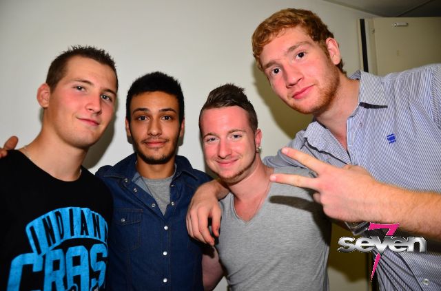 Cliquer pour voir l'image en taille réelle