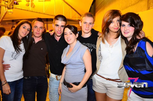 Cliquer pour voir l'image en taille réelle