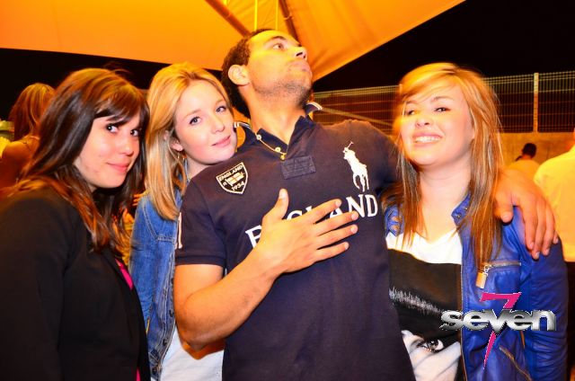 Cliquer pour voir l'image en taille réelle