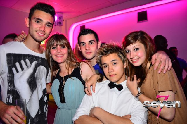 Cliquer pour voir l'image en taille réelle