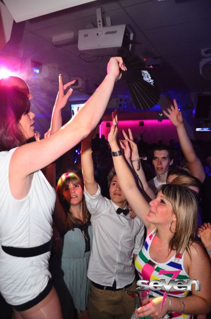 Cliquer pour voir l'image en taille réelle