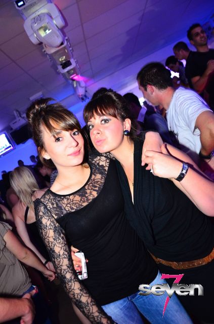 Cliquer pour voir l'image en taille réelle