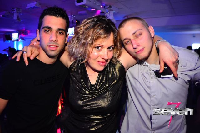 Cliquer pour voir l'image en taille réelle