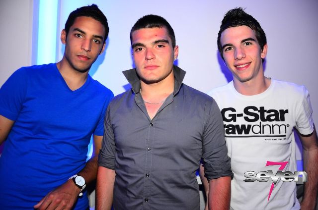 Cliquer pour voir l'image en taille réelle