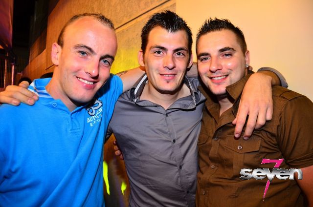 Cliquer pour voir l'image en taille réelle