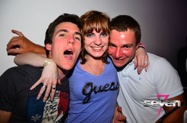 Cliquer pour voir l'image en taille réelle