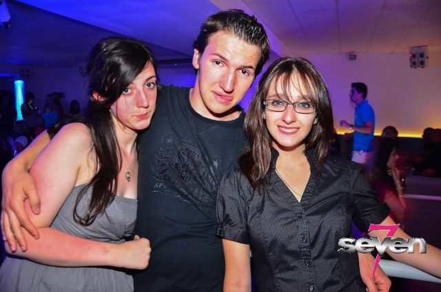 Cliquer pour voir l'image en taille réelle