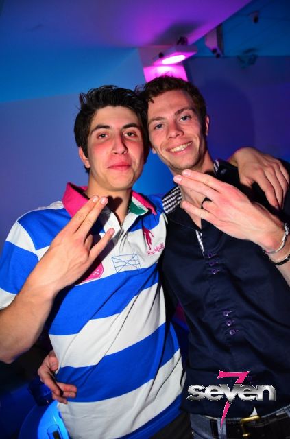 Cliquer pour voir l'image en taille réelle