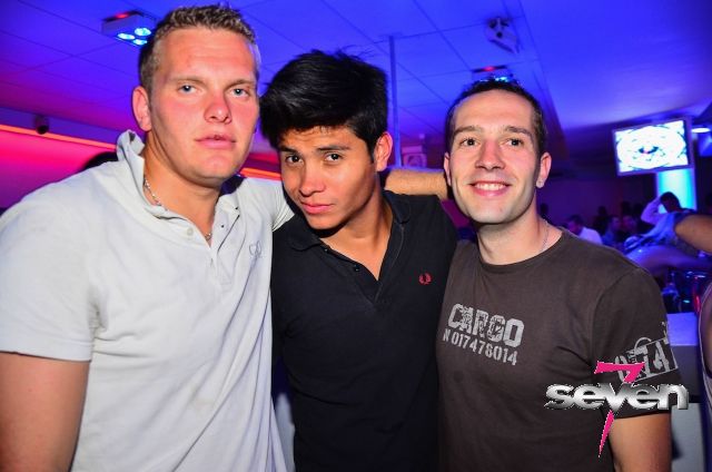 Cliquer pour voir l'image en taille réelle