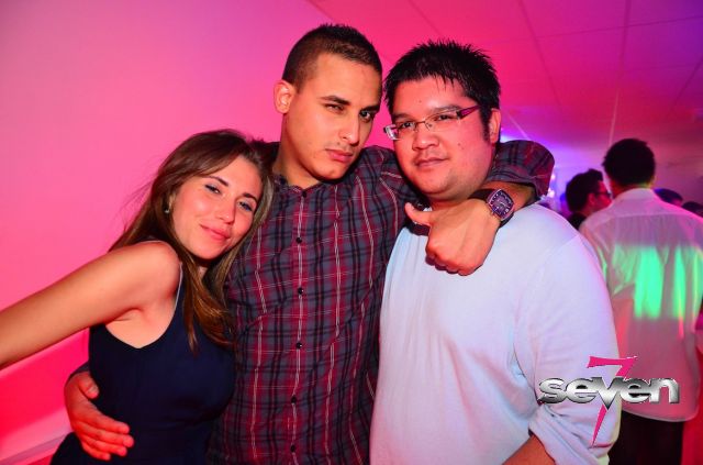 Cliquer pour voir l'image en taille réelle