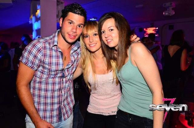 Cliquer pour voir l'image en taille réelle