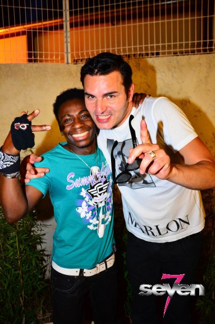 Cliquer pour voir l'image en taille réelle