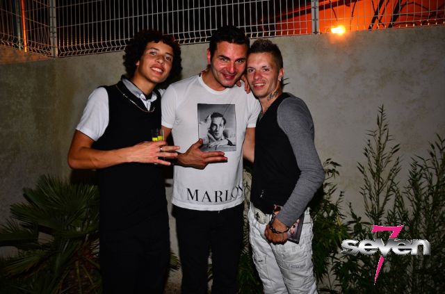 Cliquer pour voir l'image en taille réelle