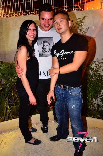 Cliquer pour voir l'image en taille réelle