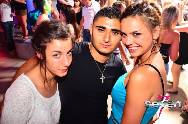 Cliquer pour voir l'image en taille réelle