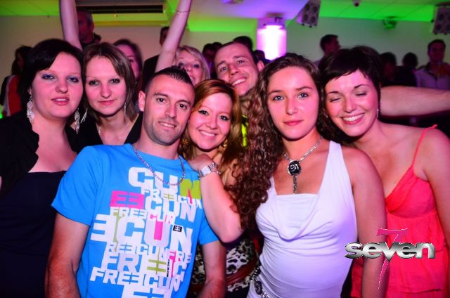 Cliquer pour voir l'image en taille réelle