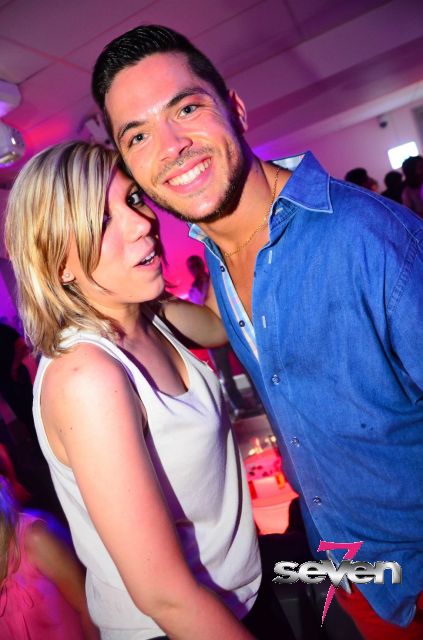 Cliquer pour voir l'image en taille réelle